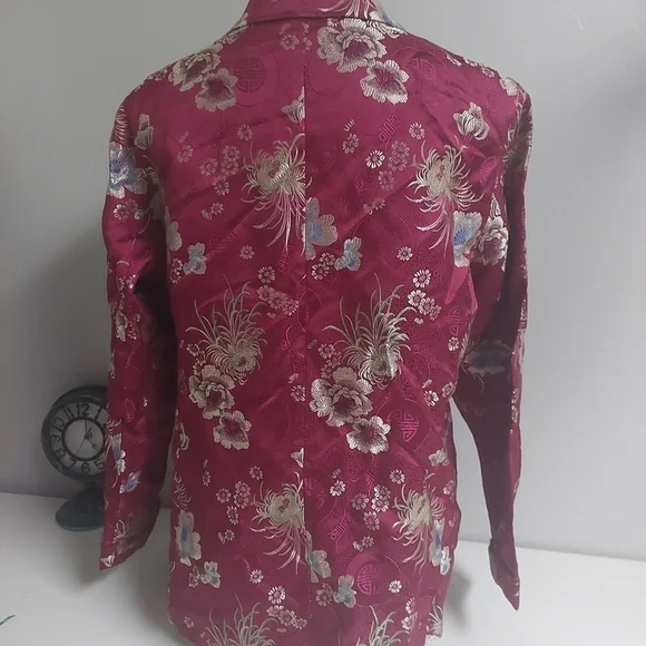 Chicos Wine Red Top Floral Tapesty Button Engraved 3 Satin Metallic Brocade - Picture 2 of 7